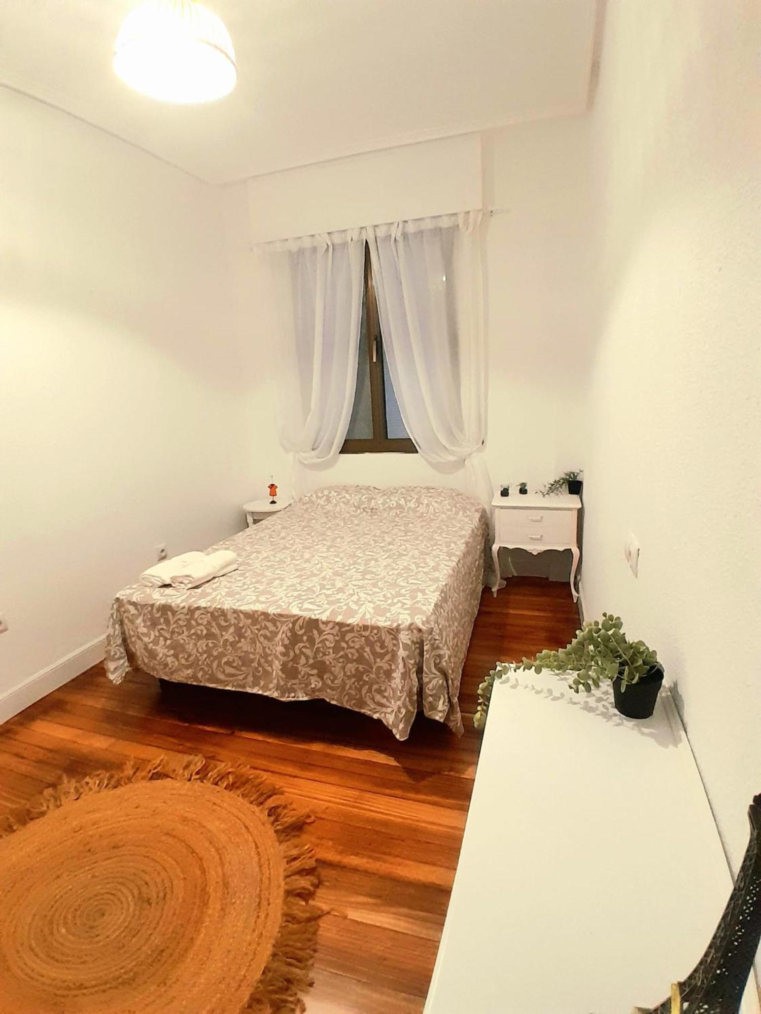 Piso Centrico En Bilbao Appartement Buitenkant foto