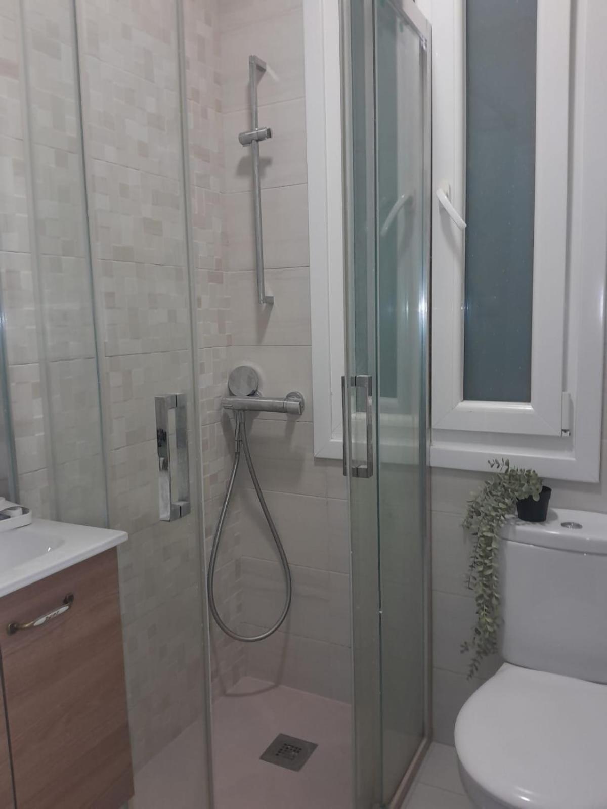Piso Centrico En Bilbao Appartement Buitenkant foto